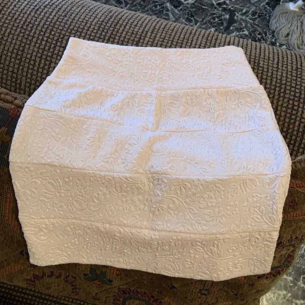 Skirt - Picture 3 of 3